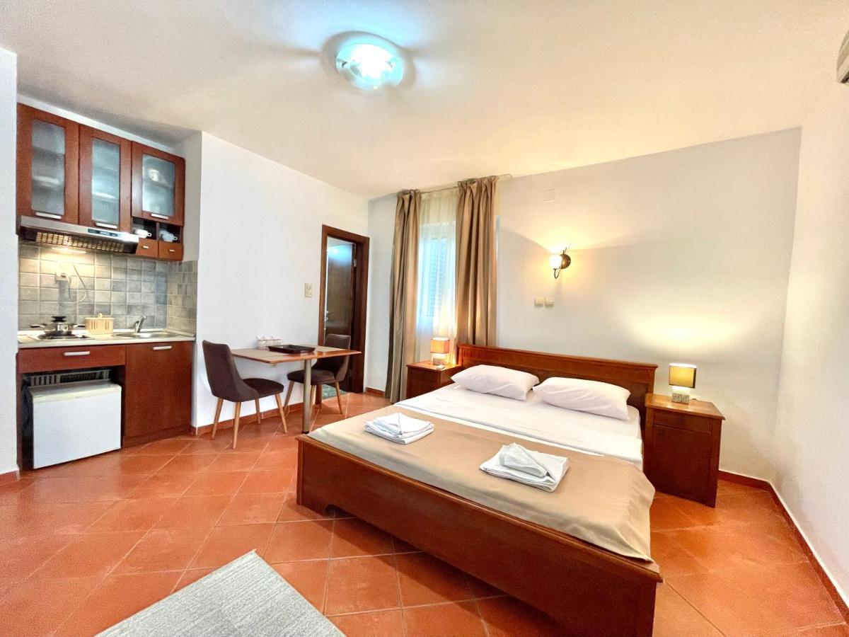 Apartments Petkovic Budva Eksteriør billede